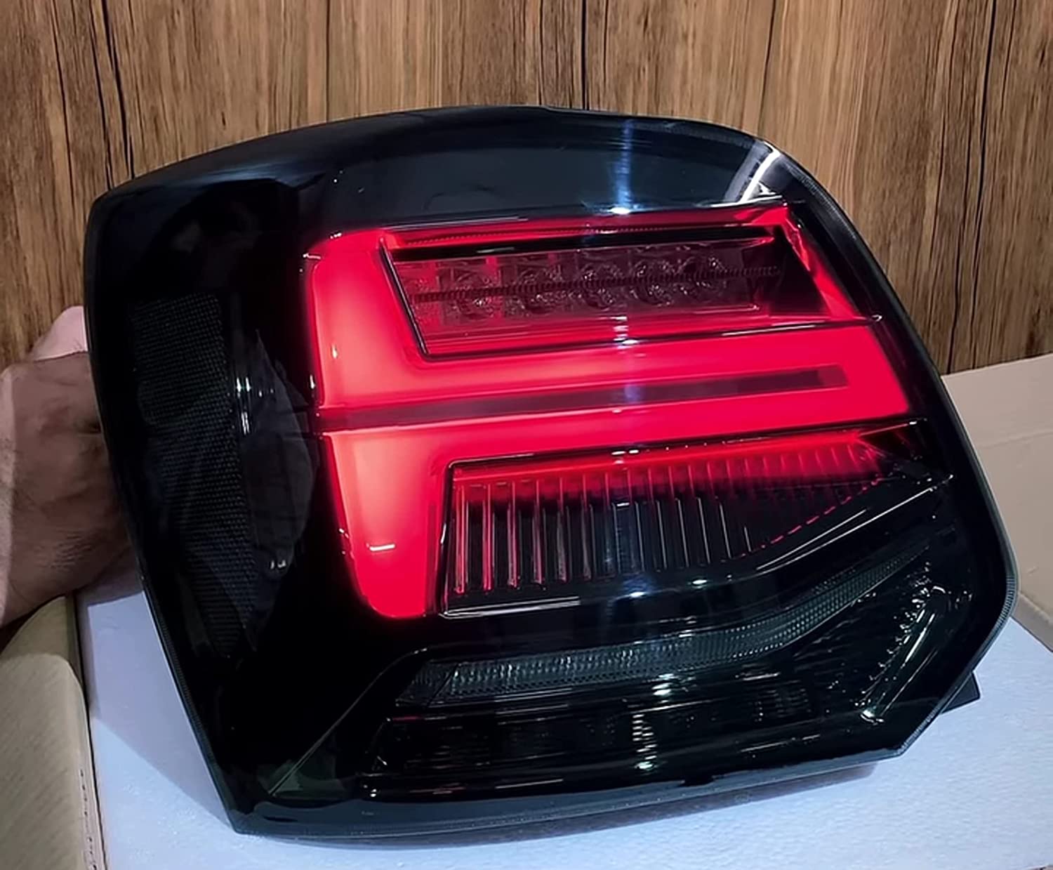 Volkswagen Polo Q2 LED Tail light